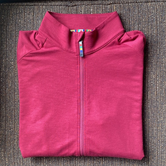 Sherpa outdoor gear XXL zip up top in dark red. - Picture 5 of 6
